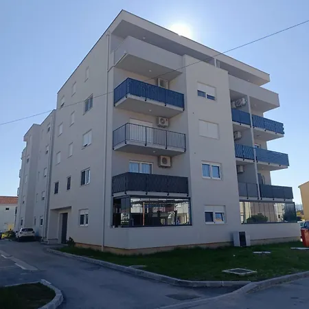 Apartment Delta *